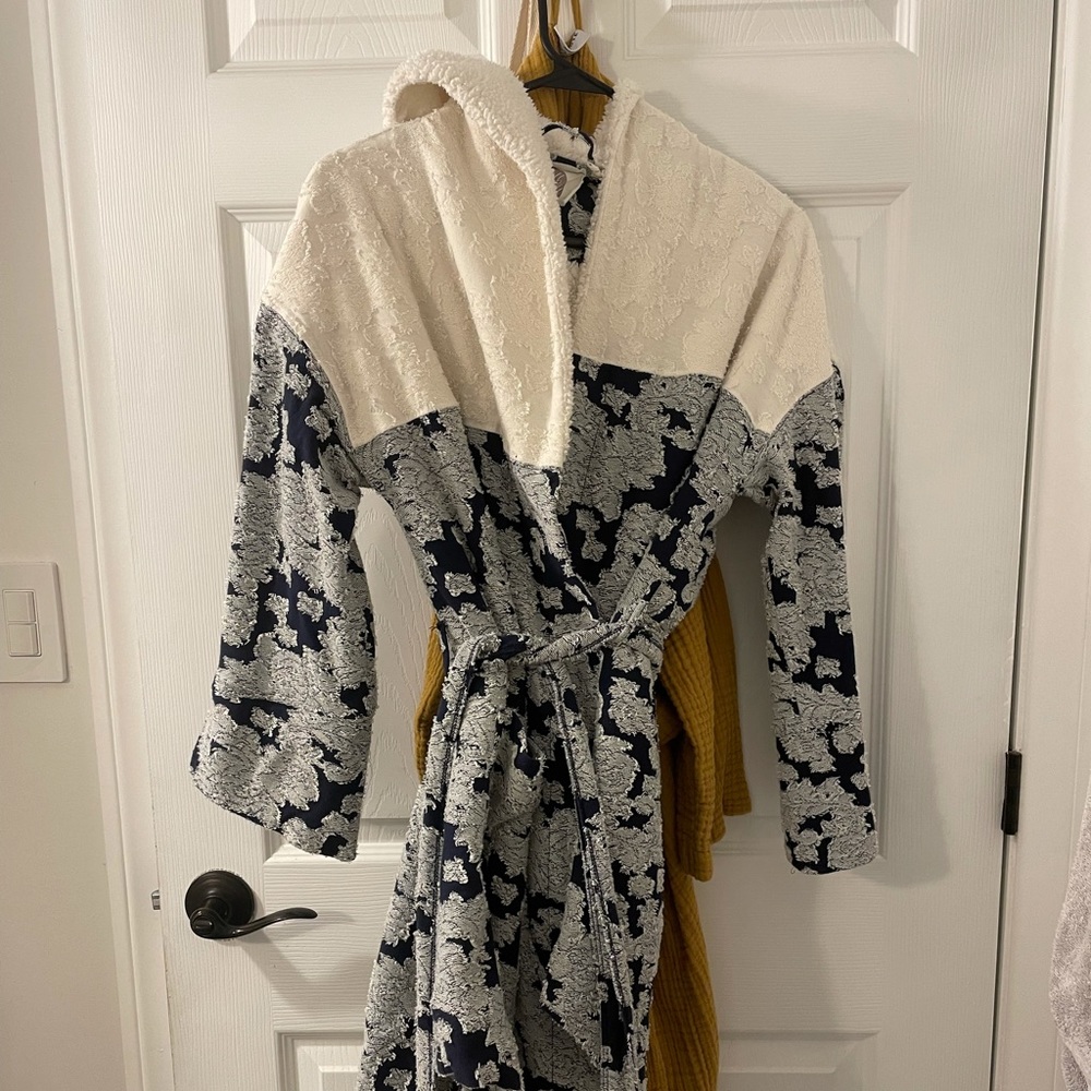 Anthropologie bathrobe